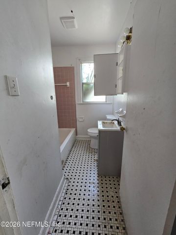 639 W 46TH Street, Jacksonville, FL 32208