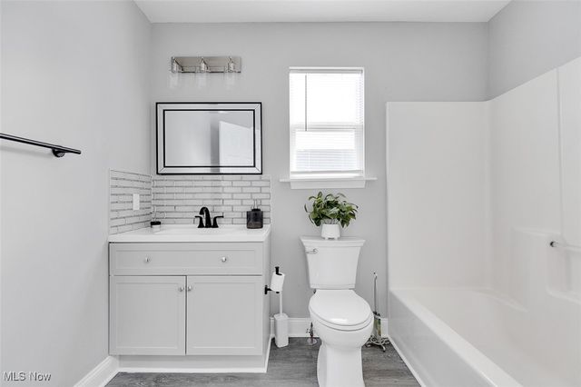 1239 E 168th Street, Cleveland, OH 44110