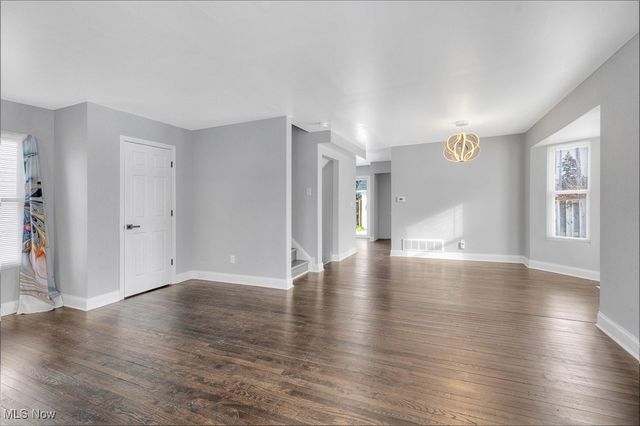 1239 E 168th Street, Cleveland, OH 44110