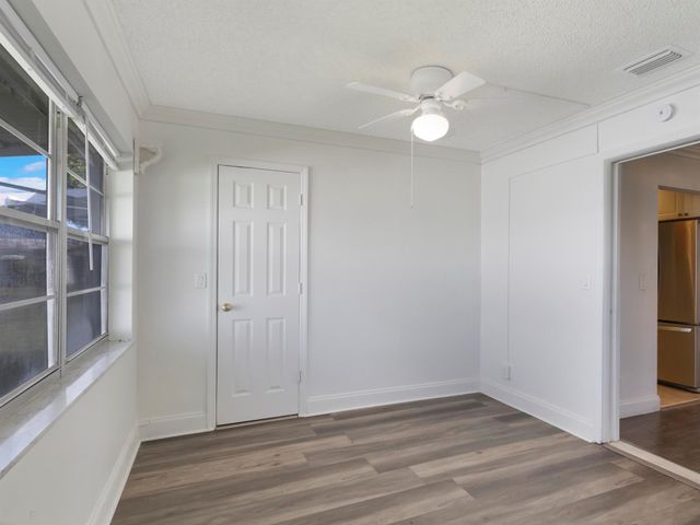 1315 SW 20th Street, Boynton Beach, FL 33426