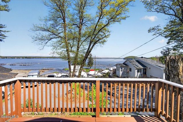 4 Aft Court, Stillwater, NY 12866