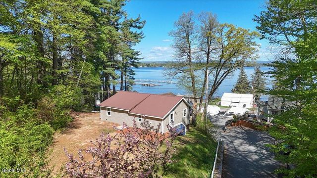 4 Aft Court, Stillwater, NY 12866