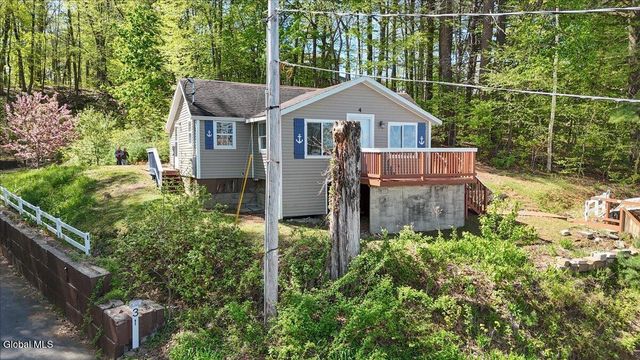 4 Aft Court, Stillwater, NY 12866