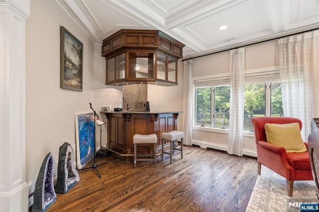 74 Sherwood Road, Norwood, NJ 07648