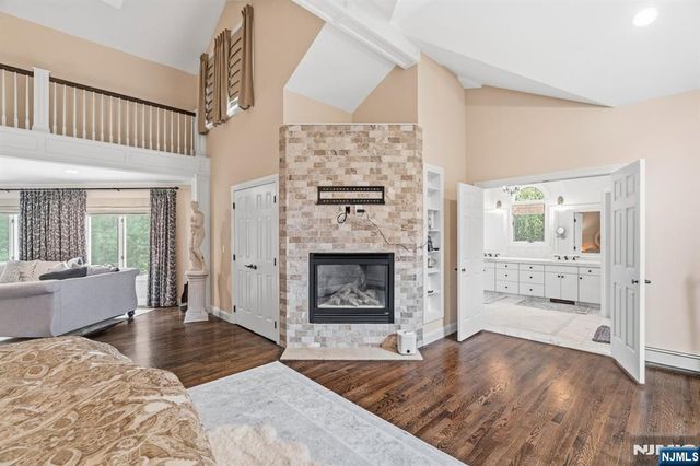 74 Sherwood Road, Norwood, NJ 07648