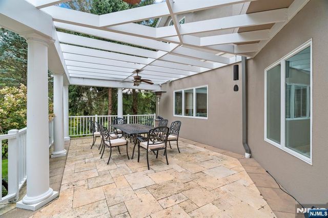 74 Sherwood Road, Norwood, NJ 07648