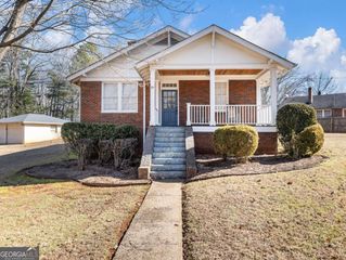 19 Fourth Street, Gainesville, GA 30504