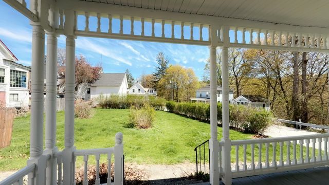 12 Prospect Street, Hinsdale, NH 03451