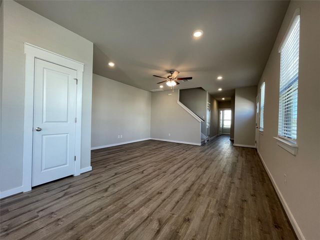 441 Fieldwood DR D, Buda, TX 78610