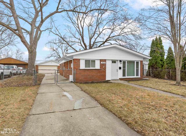 21531 Timberidge Street, St Clair Shores, MI 48082