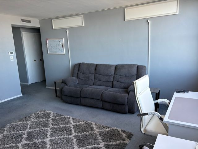 6301 N Sheridan Road 9M, Chicago, IL 60660