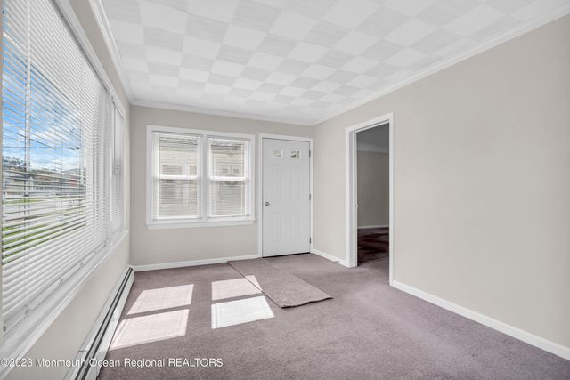 408 Newport Avenue, Ocean Gate, NJ 08740