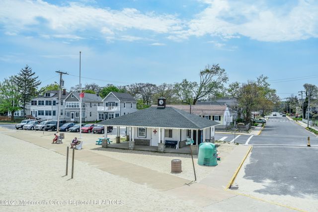 408 Newport Avenue, Ocean Gate, NJ 08740