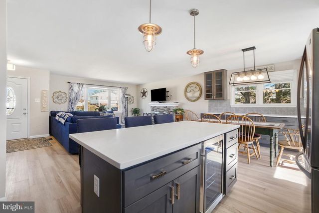 6703 ANDERS TER, Springfield, VA 22151