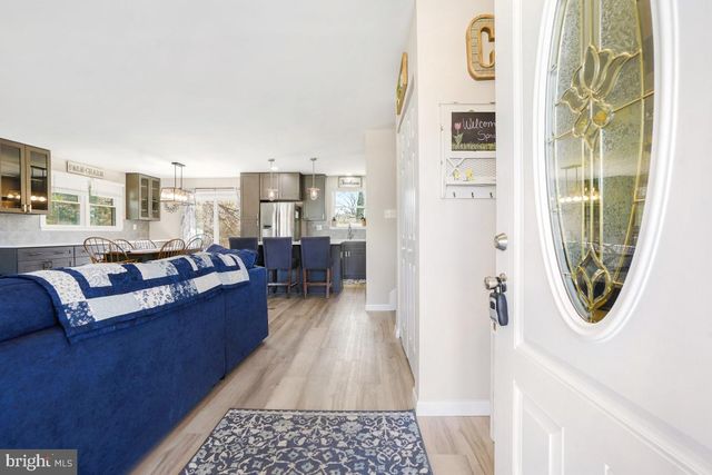 6703 ANDERS TER, Springfield, VA 22151