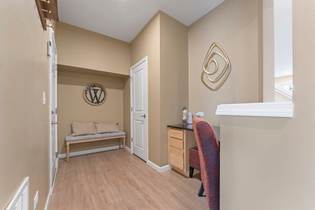 1017 Kessler Drive, Mundelein, IL 60060