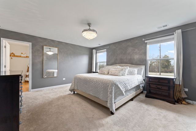 1017 Kessler Drive, Mundelein, IL 60060