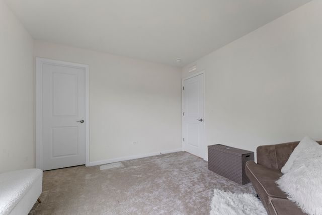 1017 Kessler Drive, Mundelein, IL 60060