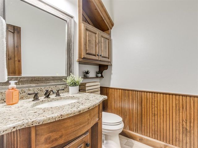 19837 Oakshire Drive, Edmond, OK 73012