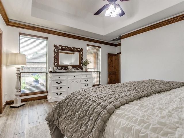 19837 Oakshire Drive, Edmond, OK 73012
