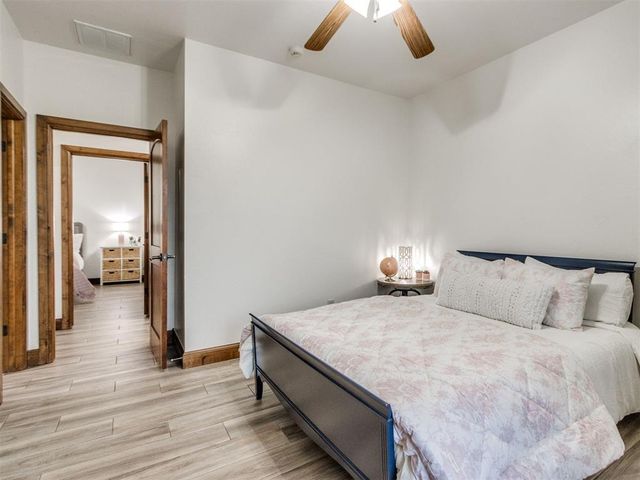 19837 Oakshire Drive, Edmond, OK 73012