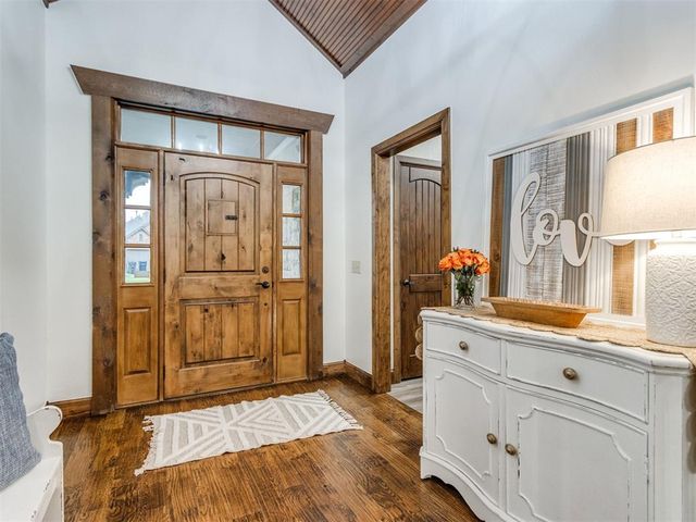 19837 Oakshire Drive, Edmond, OK 73012
