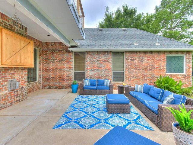 19837 Oakshire Drive, Edmond, OK 73012