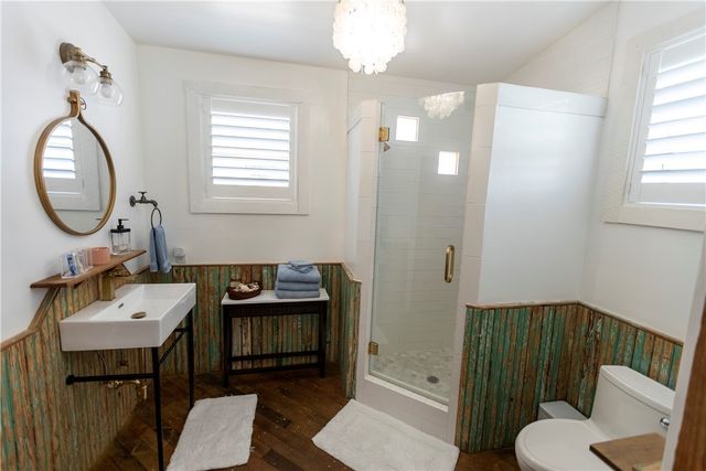 227 S 11th St, Port Aransas, TX 78373
