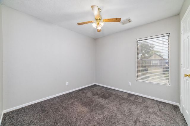 10810 Meadow Walk Lane, Houston, TX 77067