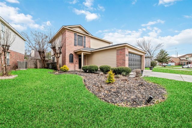 10810 Meadow Walk Lane, Houston, TX 77067