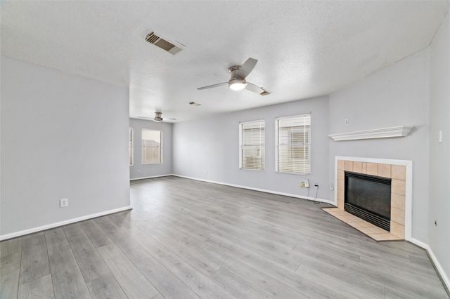 10810 Meadow Walk Lane, Houston, TX 77067