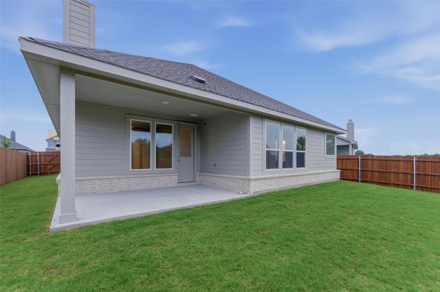 1237 Frio Drive, Springtown, TX 76082