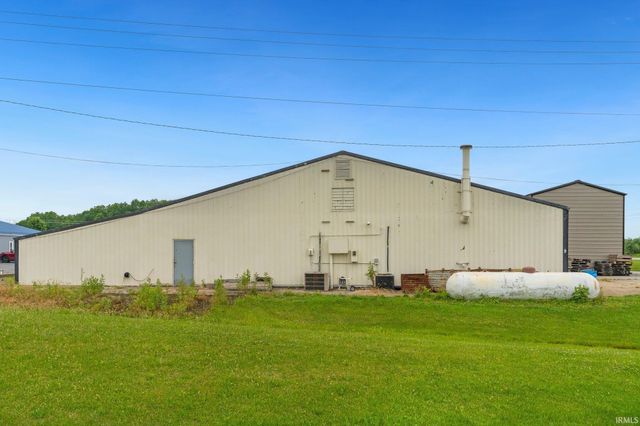 0040 County Road 70 Road, Laotto, IN 46763