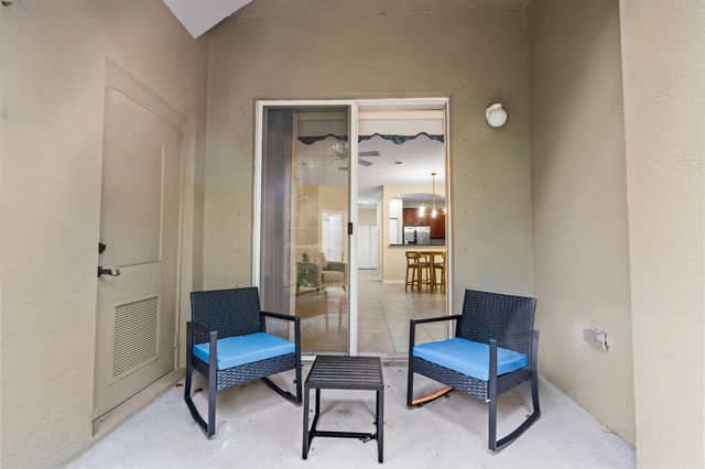 4861 Bonsai Circle 101, Palm Beach Gardens, FL 33418