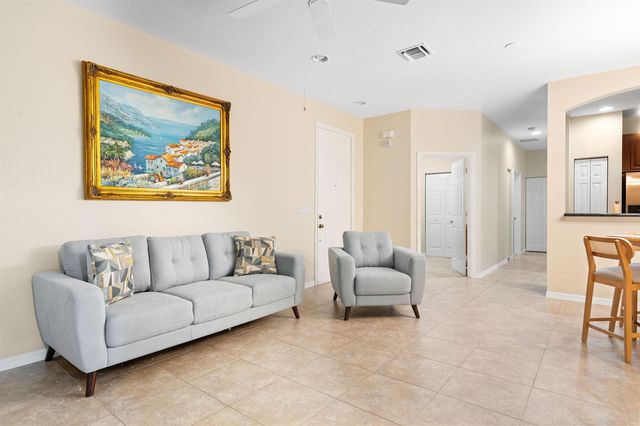 4861 Bonsai Circle 101, Palm Beach Gardens, FL 33418