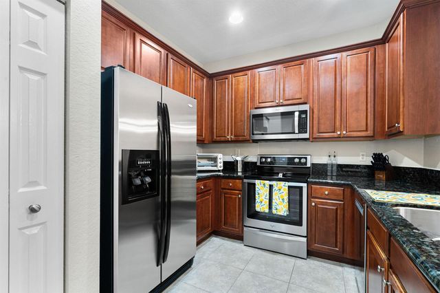 4861 Bonsai Circle 101, Palm Beach Gardens, FL 33418