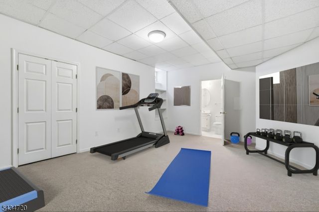 66 Canada Goose Dr, Allamuchy Twp., NJ 07840