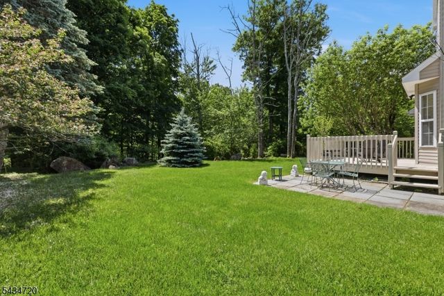 66 Canada Goose Dr, Allamuchy Twp., NJ 07840