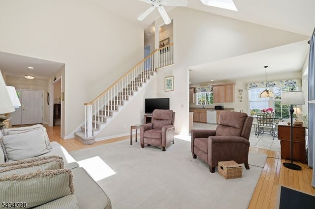 66 Canada Goose Dr, Allamuchy Twp., NJ 07840