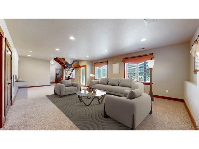 261 Solomon Dr, Estes Park, CO 80517
