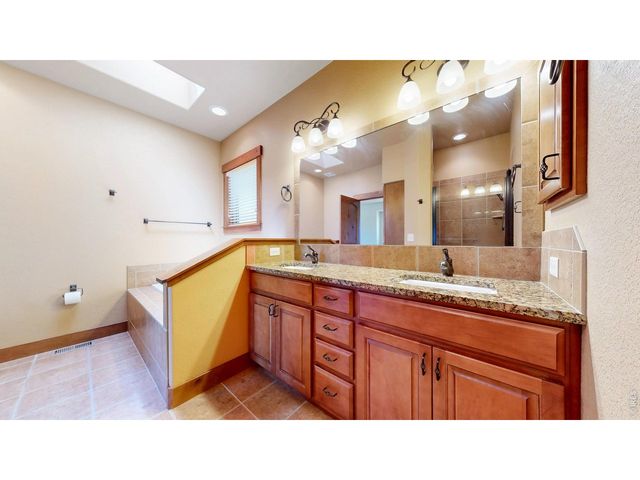 261 Solomon Dr, Estes Park, CO 80517