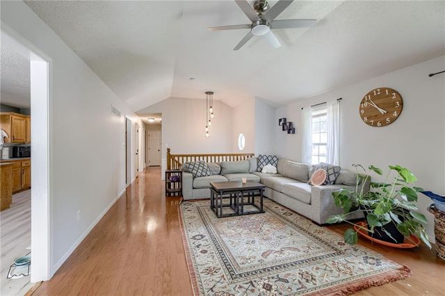 1118 SW Eastman Court, Blue Springs, MO 64015