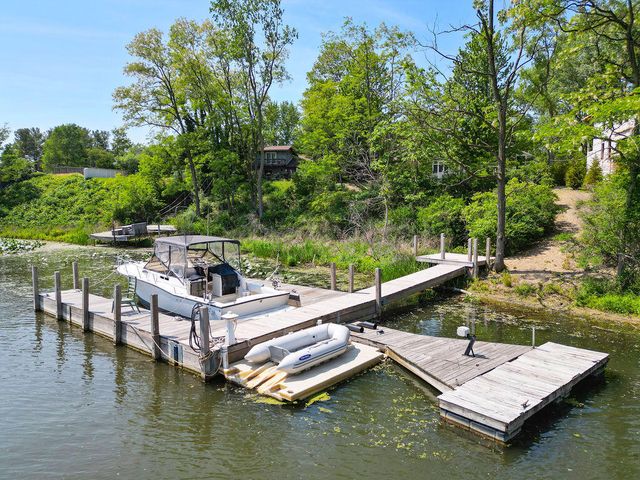 331 Marquette Drive, New Buffalo, MI 49117