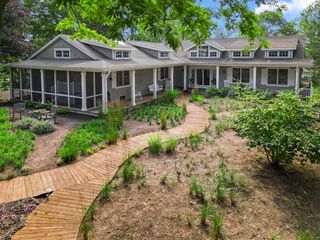331 Marquette Drive, New Buffalo, MI 49117