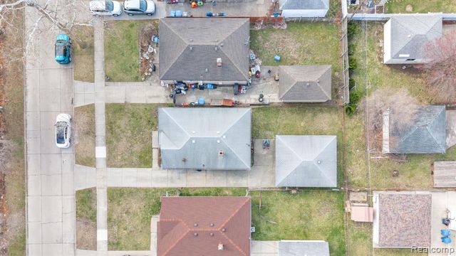 6571 N Highland Street, Dearborn Heights, MI 48127