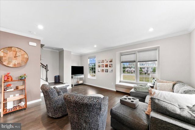 331 S PARKWAY DR, Middletown, DE 19709