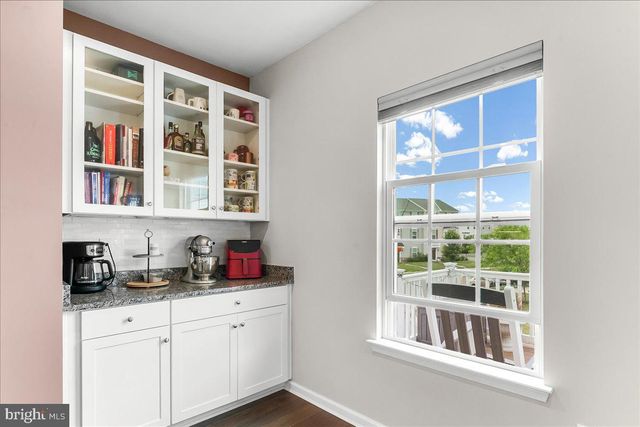 331 S PARKWAY DR, Middletown, DE 19709