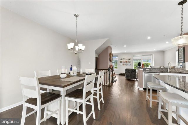 331 S PARKWAY DR, Middletown, DE 19709