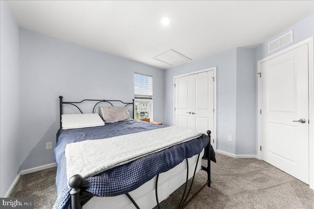 331 S PARKWAY DR, Middletown, DE 19709
