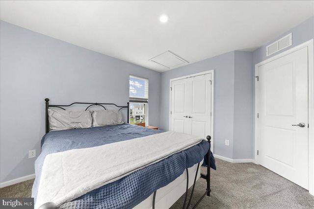 331 S PARKWAY DR, Middletown, DE 19709